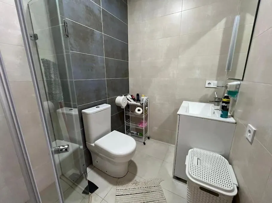 Квартира С Отдельной Спальней Batumi Apartmán